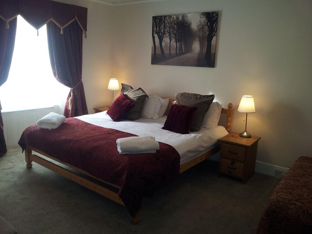 The Bridge Of Lochay Hotel Killin Bilik gambar